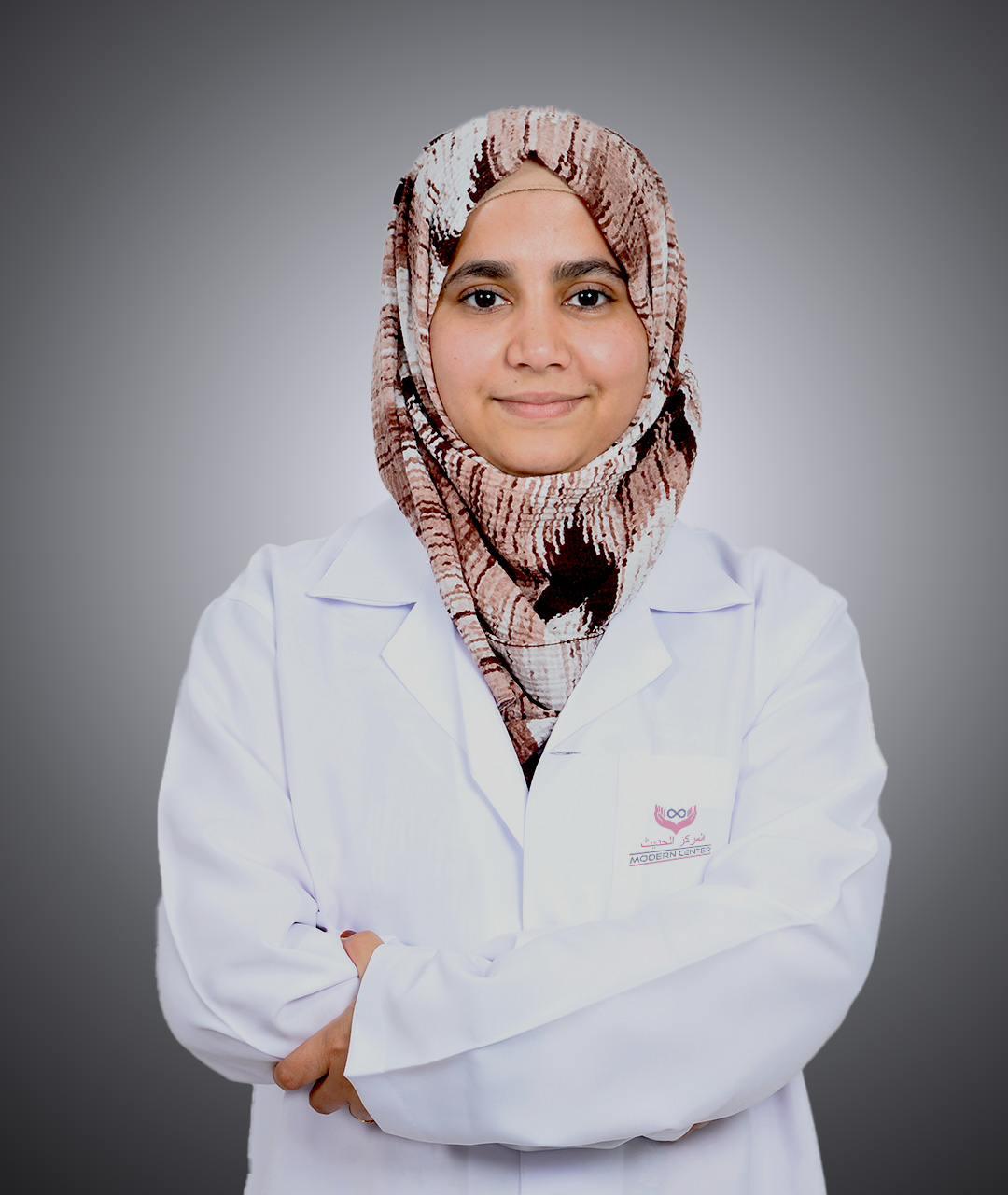 Modern center Dr. Aneesha Dental Teeth modern medical clinic doctors al ain 1